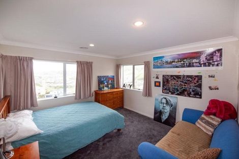 Photo of property in 10 Didsbury Grove, Churton Park, Wellington, 6037