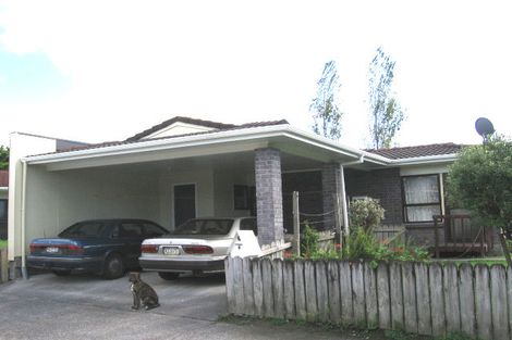 Photo of property in 8 Mayfair Place, Henderson, Auckland, 0614