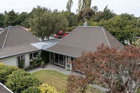 Photo of property in 28 Rutherglen Avenue, Ilam, Christchurch, 8041