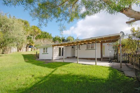 Photo of property in 175 Kerr Road, Parua Bay, Onerahi, 0192