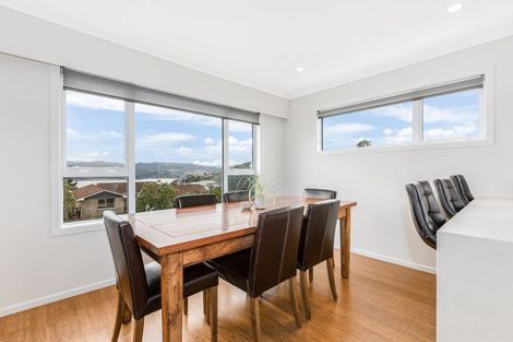 Photo of property in 118 Kahu Road, Paremata, Porirua, 5024