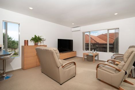 Photo of property in 15 Hendrika Court, Hobsonville, Auckland, 0618