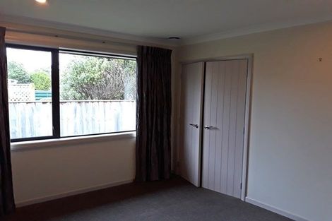 Photo of property in 2a Patea Place, Terrace End, Palmerston North, 4410