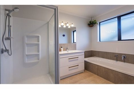 Photo of property in 13 Ohau Crescent, Tikipunga, Whangarei, 0112