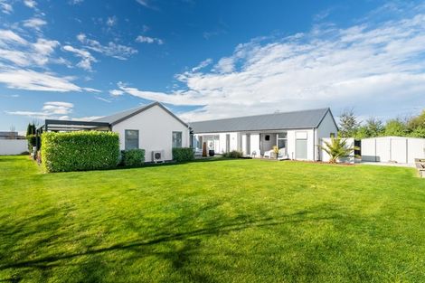 Photo of property in 18 Brampton Drive, West Melton, 7618