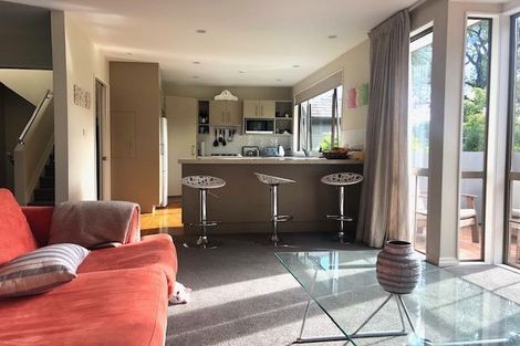 Photo of property in 1/35a Hart Road, Hauraki, Auckland, 0622