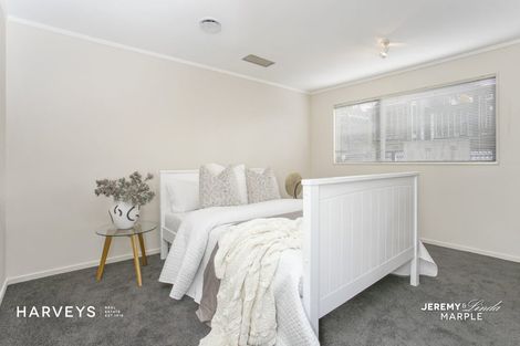 Photo of property in 13a West Lynn Road, Titirangi, Auckland, 0604