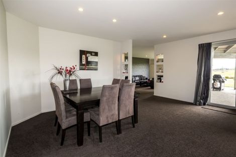 Photo of property in 61 Loburn Whiterock Road, Loburn, Rangiora, 7472