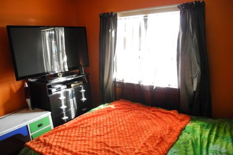 Photo of property in 14 James Street, Waimate, 7980