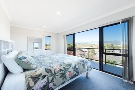 Photo of property in 6 Shearwater Rise, Paraparaumu Beach, Paraparaumu, 5032