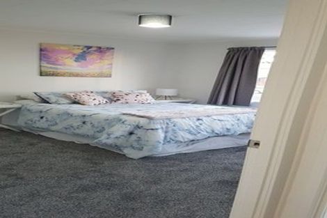 Photo of property in 48 Sharland Avenue, Manurewa, Auckland, 2102