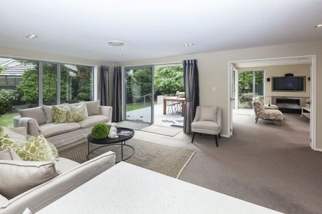 Photo of property in 87 Glandovey Road, Fendalton, Christchurch, 8052