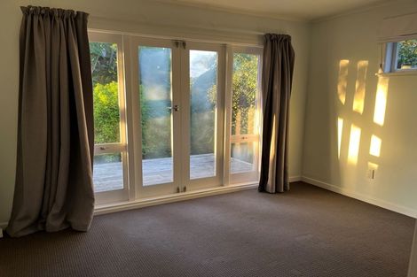 Photo of property in 99 Gloria Avenue, Te Atatu Peninsula, Auckland, 0610