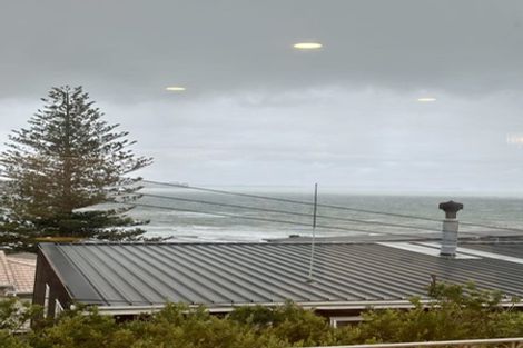 Photo of property in 1/45 Rothesay Bay Road, Rothesay Bay, Auckland, 0630