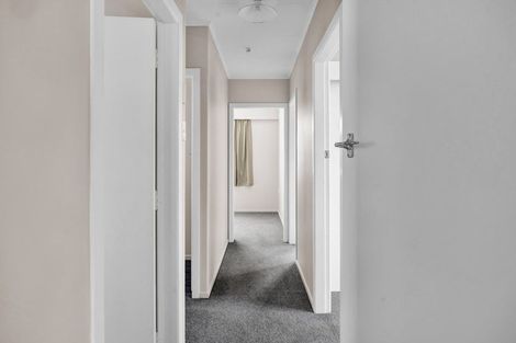 Photo of property in 11a Buchanan Place, Hawera, 4610