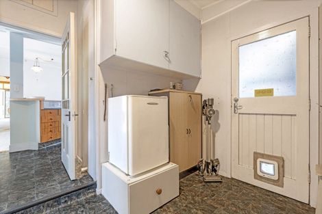 Photo of property in 300 Aberdeen Road, Gisborne, 4010
