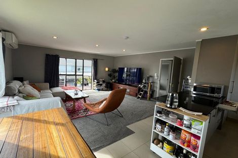 Photo of property in 487b Richardson Road, Mount Roskill, Auckland, 1041