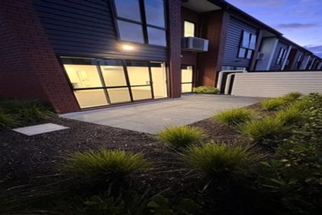 Photo of property in 2 Shortfin Place, Flat Bush, Auckland, 2019