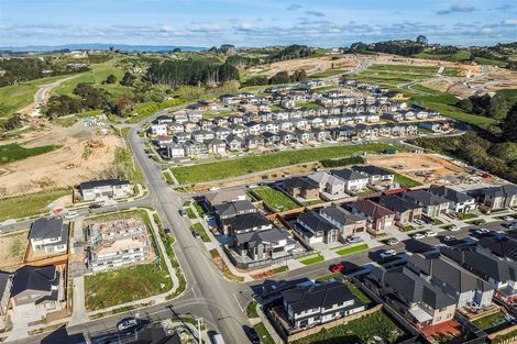 Photo of property in 4 Demeter Street, Flat Bush, Auckland, 2019