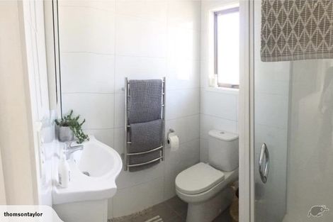 Photo of property in 3/57 Lake Road, Devonport, Auckland, 0624