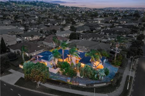 Photo of property in 1 Maghera Drive, East Tamaki, Auckland, 2016