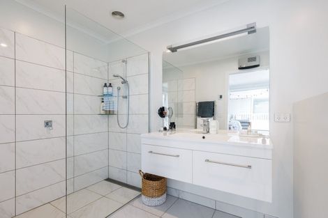 Photo of property in 12 Shirtcliff Lane, Redwood Valley, Richmond, 7081