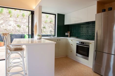 Photo of property in 17 Harkess Lane, Lyttelton, 8082