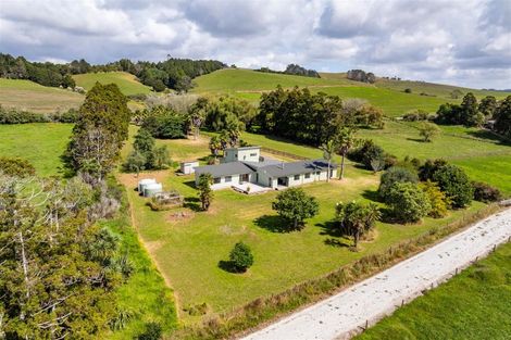 Photo of property in 699 School Road, Tomarata, Wellsford, 0974