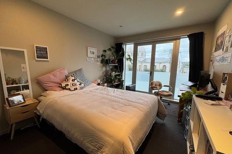 Photo of property in 4/41 Home Street, Mount Victoria, Wellington, 6011