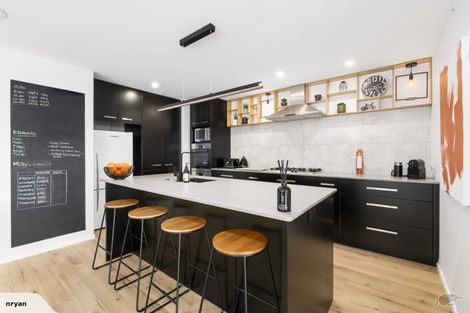 Photo of property in 110 Amesbury Drive, Churton Park, Wellington, 6037