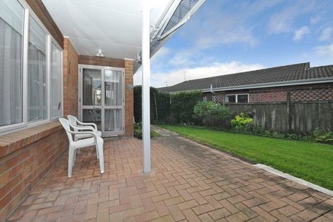 Photo of property in 13 The Grove, Red Beach, 0932
