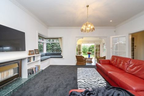 Photo of property in 302 Park Road, Hokowhitu, Palmerston North, 4410