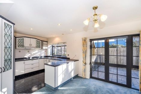 Photo of property in 2/350 Hardy Street, Nelson, 7010