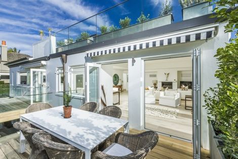 Photo of property in 15 The Strand, Takapuna, Auckland, 0622