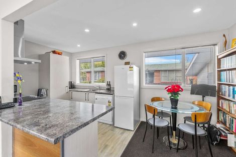 Photo of property in 1/5 Milnebank Street, Upper Riccarton, Christchurch, 8041