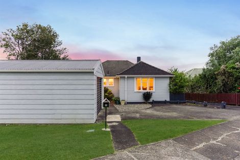 Photo of property in 23 Otakau Road, Milford, Auckland, 0620