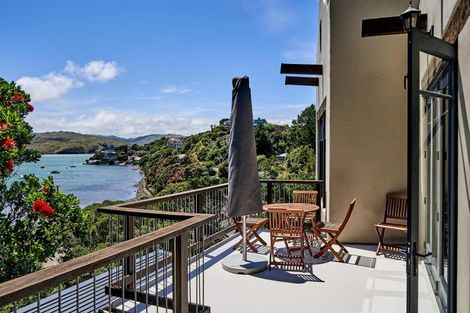 Photo of property in 82 Paremata Road, Paremata, Porirua, 5024