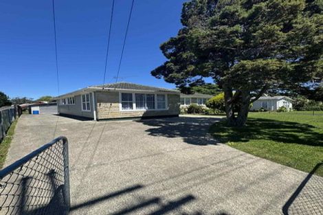 Photo of property in 12 Calvert Street, Papakura, 2110