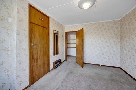 Photo of property in 124 Glover Road, Hawera, 4610