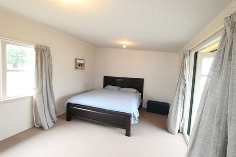 Photo of property in 81390 State Highway 2, Mangatainoka, Pahiatua, 4982