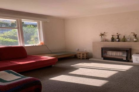 Photo of property in 64 Raroa Road, Kelburn, Wellington, 6012