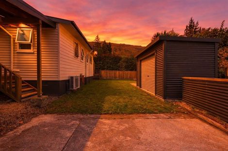 Photo of property in 4 Kent Street, Kingston, Athol, 9793