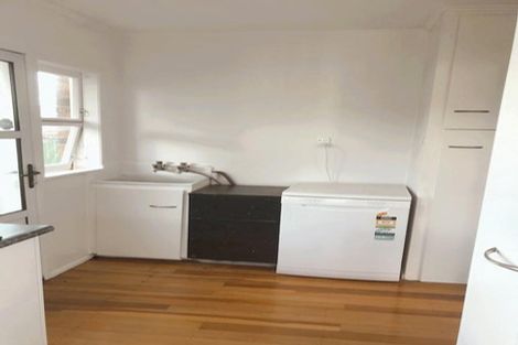 Photo of property in 43c Hamilton Road, Cambridge, 3434