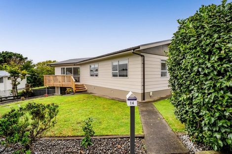 Photo of property in 14 Acacia Place, Bell Block, New Plymouth, 4312