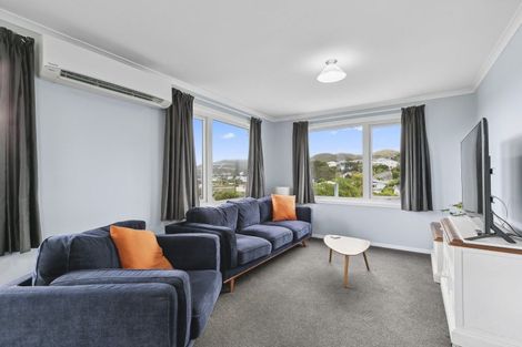 Photo of property in 16a Lenox Grove, Johnsonville, Wellington, 6037