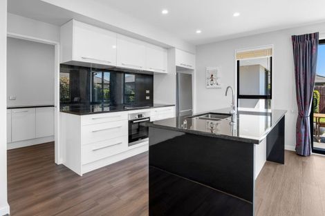 Photo of property in 49 Te Rito Street, Marshland, Christchurch, 8083