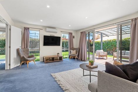 Photo of property in 67 Howards Drive, Lake Hayes, Queenstown, 9304