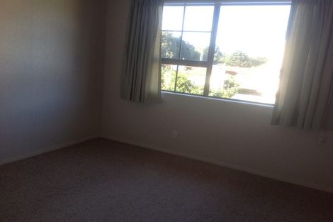 Photo of property in 85c Oxford Street, Tawa, Wellington, 5028