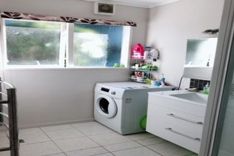 Photo of property in 14 Old Coach Road, Johnsonville, Wellington, 6037