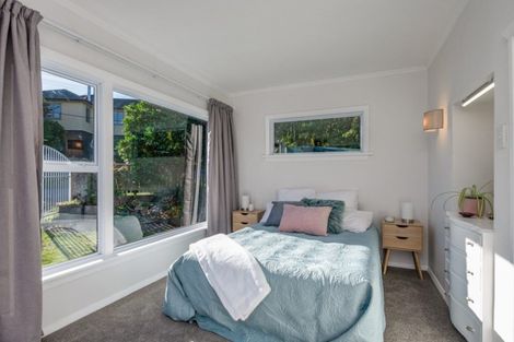 Photo of property in 18 Kowhai Grove, Raumati Beach, Paraparaumu, 5032